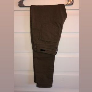 ❗️SOLD❗️KUT Skinny Jeans